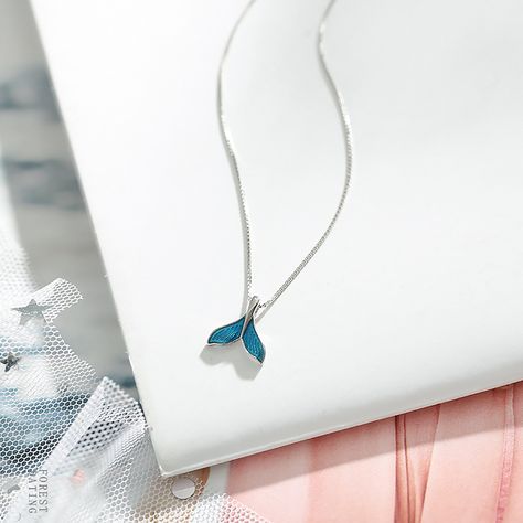 Fish Pendant Necklace, Whale Necklace, Themed Accessories, Versatile Jewelry, Mermaid Necklace, Minimalist Gifts, Costume Jewelry Necklaces, Jewelry Choker, Girly Jewelry