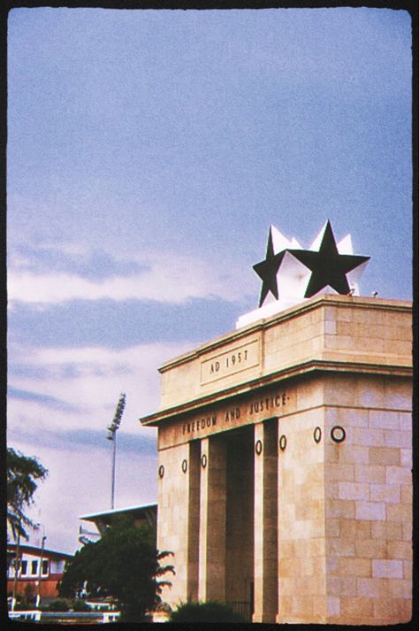 Ghana Aesthetic Wallpaper, Ghana Flag Aesthetic, Ghana Vacation Aesthetic, Accra Ghana Aesthetic, Ghana Wallpaper, Ghana Architecture, Ghana Pictures, Ghana Aesthetic, Ghana Trip