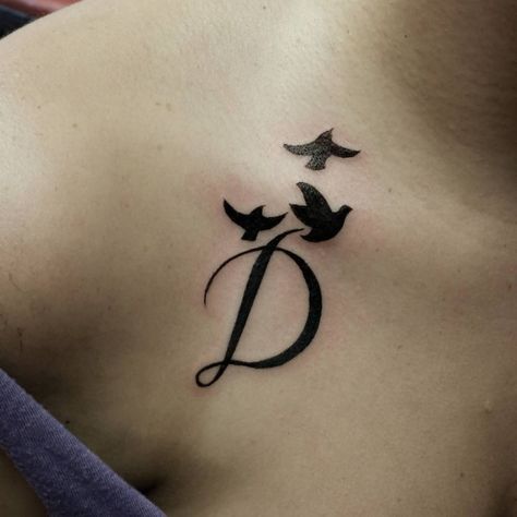 D Letter Tattoo, Finger Tattoos Women, Tattoo Simple Small, D Name, Initial Tattoos, Best Neck Tattoos, Tattoos Meaning, Lace Tattoo Design, Letter Tattoo