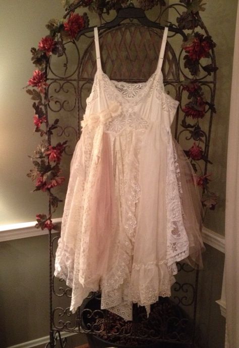 Haute Couture, Couture, Costume Aesthetic, Ropa Shabby Chic, Moda Aesthetic, Dress Fairy, Halloween Fairy, Bohemian Wedding Dress, New Rock