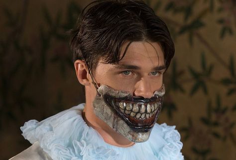 Finn Wittrock American Horror Story Hotel | American Horror Story‘s Finn Wittrock Talks ‘Surprise’ Emmy Nod ... American Horror Story Circus, American Horror Story Clown, Dandy Mott, American Horror Story Characters, Finn Wittrock, American Horror Story Hotel, Ahs Hotel, Circus Costume, Horror House