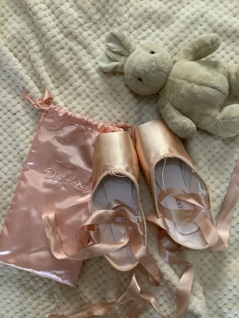 Ballet Daughter Aesthetic, Toddler Ballet Aesthetic, Pink Ballerina Aesthetic, Ballet Teacher Aesthetic, Ballet Aesthetic Pink, Pink Ballet Aesthetic, Irresistible Aesthetic, Ballet Baby Girl, Toddler Ballerina
