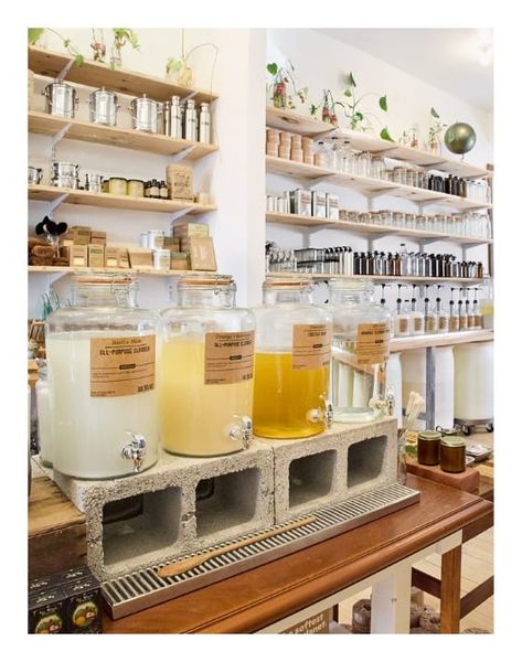 11 Zero Waste Stores in Philadelphia Declaring Plastic Independence Organic Food Shop Design, Zero Waste Market, Bulk Store Zero Waste, Naturopathy Centre Design, Refillery Shop, Simple Packaging Ideas, Sustainable Store, Refill Store, Apothecary Store