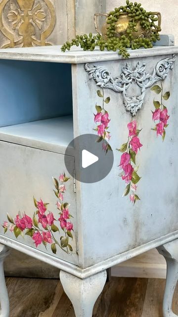 Resin Flower Furniture, Decor Moulds, Flower Furniture, Casting Resin, Blue Magic, Chalk Paint Furniture, Bougainvillea, Resin Flowers, Paint Furniture