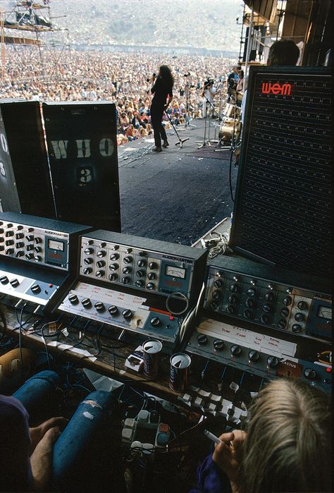 Free at the 1970 Isle Of Wight Festival, mixed on WEM Audiomasters and playing through the Who’s WEM column speakers. Music Job Aesthetic, Music Management Aesthetic, Sound Engineering Aesthetic, Sound Engineer Aesthetic, Audio Engineer Aesthetic, Music Manager Aesthetic, Music Production Aesthetic, Music Producer Aesthetic, Music Festival Stage