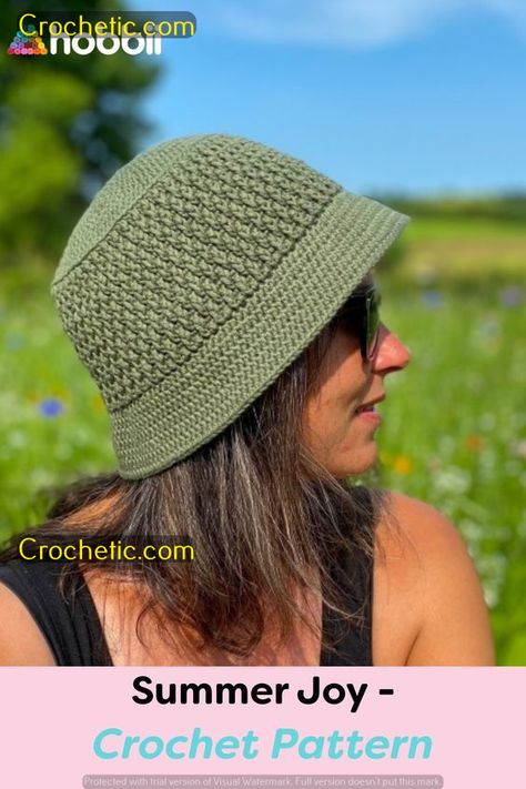 Charming Kawaii Crochet Lanyard: Free Pattern and Guide Bucket Hat Crochet Pattern, Crochet Lanyard, Bucket Hat Crochet, Bucket Hat Pattern, Beanie Knitting, Crochet Beanies, Crochet Women, Crochet Sun Hat, Crochet Hat For Women