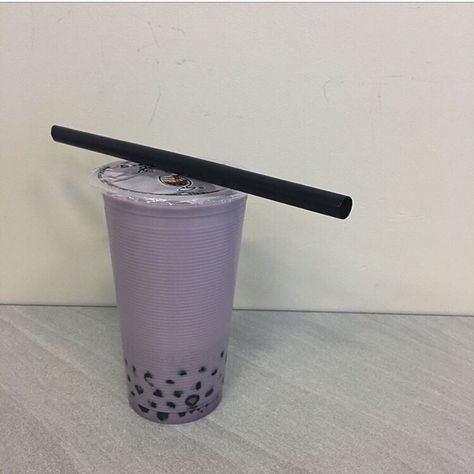 Violet Aesthetic, Lavender Aesthetic, Think Food, Korean Aesthetic, Boba Tea, Soft Purple, Aesthetic Colors, Pastel Purple, Purple Aesthetic