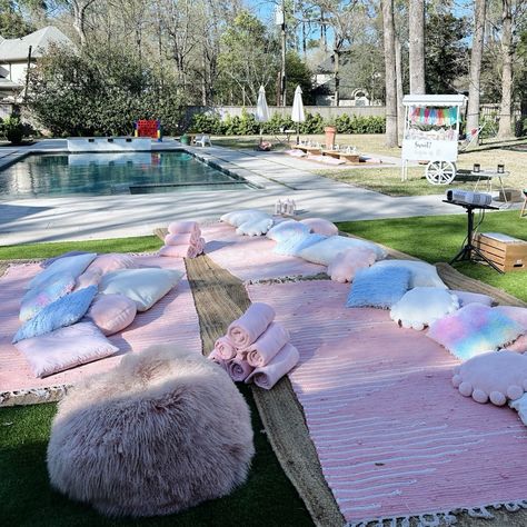 Picnic pops and movie magic 🪄 Taylor Swift’s era tour themed party! . . . @the.sleepover.co . . . #partyinspiration #partyideas #childrenspartyideas #birthdaypartyideas #houstonpicnic #houstonglamping #partyideasforkids #houston #partyinspo #houstonpartydesigner #picnic #picnicparty #riveroaks #upperkirby #upperkirbymoms #riveroaks #montrosehouston #riveroaksdistrict #southsideplace #friendswood #houstonparty #houstonpartyplanner #houstonpartyrentals #kinkaid #bayarea #bayareamoms #bayareak... Mermaid Picnic, Montrose Houston, Sleeping Outside, Outside Party, The Sleepover, Era Tour, Picnic Party, Childrens Party, Party Rentals