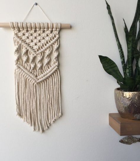 200 Macrame Ideas In 2021 A02 Diy Wall Hanging Yarn, Driftwood Macrame, Pola Macrame, Small Macrame Wall Hanging, Wall Macrame, Macrame Wall Hanging Tutorial, Macrame Wall Hanger, Small Macrame, Diy Macrame Plant Hanger