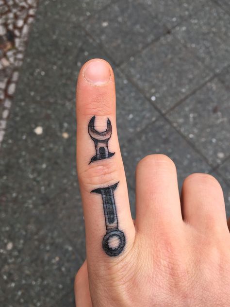 Tattoo #tattoosformen #sleevetattoo Mens Mechanical Tattoos, Wrench Finger Tattoo, Fallen Brother Tattoo, Cool Car Tattoos For Guys, Tattoo Ideas For Mechanics, တက်တူးပုံများ Tattoo, Car Art Tattoo, Mechanic Hand Tattoo, Auto Mechanic Tattoo For Men