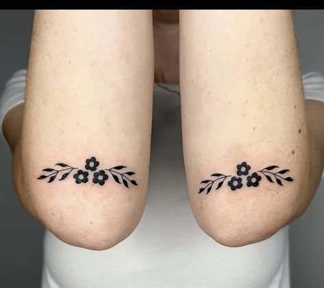 Intricate Line Tattoo, Rectangle Tattoo Design, Symmetrical Shoulder Tattoo, Above Elbow Tattoo, Symmetrical Tattoo, Elbow Tattoos, Amazing Tattoos, Knee Tattoo, Baby Tattoos