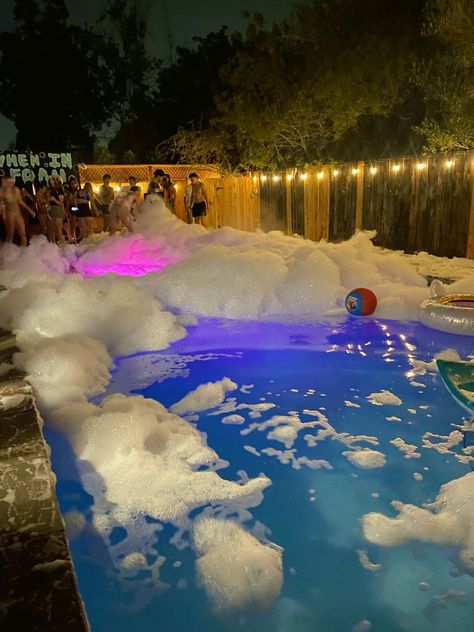[Sponsored] 40 Most Saved Night Pool Party Ideas Hacks To Learn More Straight Away #nightpoolpartyideas Night Pool Party Ideas, Pool House Party, School Backyard, Neon Pool Parties, Night Pool Party, Pool Party Ideas, Neon Birthday Party, Pool Party Themes, Glow Birthday Party