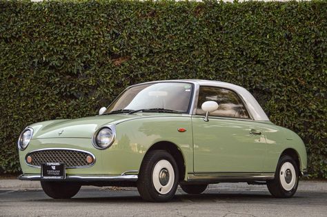 Old Nissan Cars, Figaro Car Nissan, Nissan Figaro 1991, Old Style Cars, Cool Vintage Cars, Cute Vintage Cars, Nissan Figaro Aesthetic, Old Fashion Cars, Dream Car Aesthetic