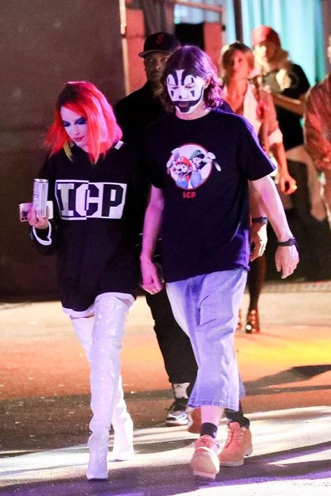 Halsey and Evan Peters Spotted Holding Hands After Leaving Her Halloween Party in L.A. Angeles, Evan Peters And Halsey, Thigh High White Boots, Evan Peters Gif, American Horror Story Actors, High White Boots, Terrifying Halloween Costumes, Halsey Style, Evan Peters American Horror Story
