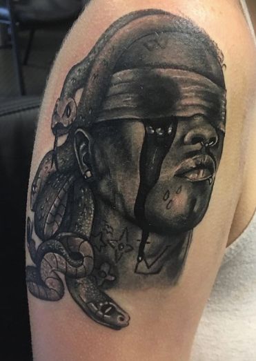 Thug Love Tattoo, Men Side Tattoos, Glogang Tattoo, Hip Hop Tattoo Ideas, Rap Tattoo Ideas, Thug Tattoos, Mens Side Tattoos, Hip Hop Tattoo, Arm Tattoos For Guys Forearm