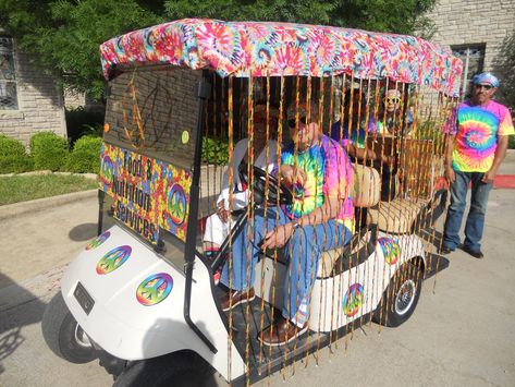 La Ha golf cart "float" Homecoming Golf Cart Ideas, Golf Cart Float Ideas, Halloween Golf Cart Ideas Easy, Golf Cart Parade Decorating Ideas, Golf Cart Decorating Ideas Summer, Diy Golf Carts Makeover, Decorated Golf Cart Ideas, Golf Cart Halloween Decorating Ideas, Decorated Golf Cart