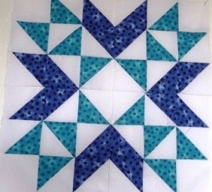 Patchwork, Wallhanging Ideas, Half Square Triangle Quilts Pattern, Quilt Techniques, Triangle Quilt Pattern, Block Quilts, Big Block Quilts, Christmas Quilting, Barn Quilt Designs