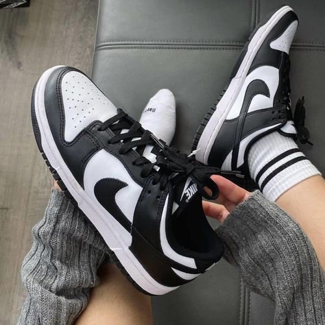 Nike Dunk Low Outfit, Nike Panda, Nike Dunk Low Panda, Nike Low Dunks, Dunk Low Panda, Dunk Low Outfit, Panda Dunks, Low Dunks, Dunks Outfit