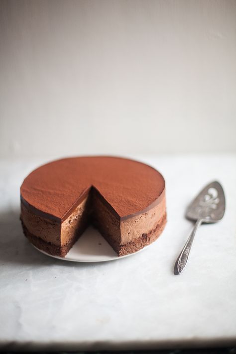 Triple Chocolate Mousse, Triple Chocolate Mousse Cake, Chocolate Mousse Cake Recipe, Mousse Cake Recipe, Chocolate Mousse Recipe, Chocolate Mousse Cake, Mousse Recipes, Triple Chocolate, Mousse Cake