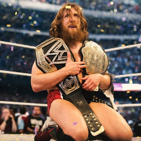 Wwe World Heavyweight Championship, Daniel Bryan Wwe, World Heavyweight Championship, Professional Wrestlers, Wwe World, Daniel Bryan, Wrestling Superstars, Wrestling Wwe, Wwe News