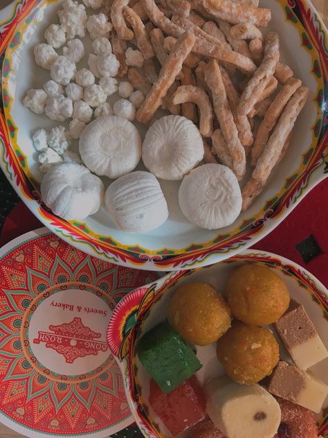 Pohela Boishakh, Bengali New Year, Bangladeshi Food, Desserts Around The World, Bengali Culture, Traditional Sweets, Bengali Art, Desi Love, Bengali Food