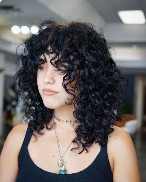 Soft, Curly Wolf Cut Shoulder Length Edgy Hair, Gothic Curly Hair, Bang With Curls, Short Curly Layered Haircuts, Curly Hair Cuts Round Face, Short Curly Hair Haircuts, Curly Wolf Cut With Bangs, Short Curly Shag With Bangs, Short Thick Curly Hair