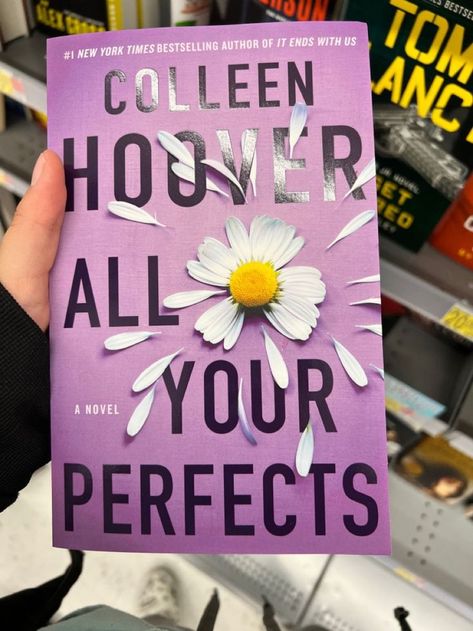 Coolen Hoover Books, If I Stay Book, Colleen Hover, Most Beautiful Books, Teenage Books To Read, Unread Books, Fantasy Books To Read, Recommended Books To Read, 100 Books To Read