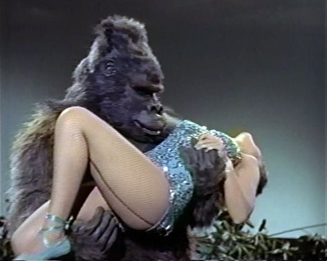 The Creature Wants Our Women! The Strange Libidos of Vintage Movie Monsters - Flashbak Beautiful Creatures Movie, Science Fiction Movie Posters, Classic Monster Movies, Monster Movies, Francois Truffaut, Laugh Track, Anne Bancroft, Science Fiction Movie, Beast Creature