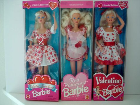 This is a lot of 3 retired, Special Edition Valentine Barbie dolls, all NRFB. The lot consists of Valentine Sweetheart Barbie (box dated 1995), Red Romance Barbie (box dated 1992), and Valentine Barb Sweetheart Barbie, Barbie Valentines, Barbie Valentine, Valentine Barbie, Dolls Cute, 90s Stuff, Barbie 80s, Barbie Dresses, Barbie Box