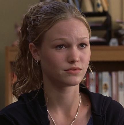 Utila, Kat Stratford, Angry Girl, Julia Stiles, Tv Icon, Estilo Taylor Swift, Color Vibe, Tv Girls, Angel Face