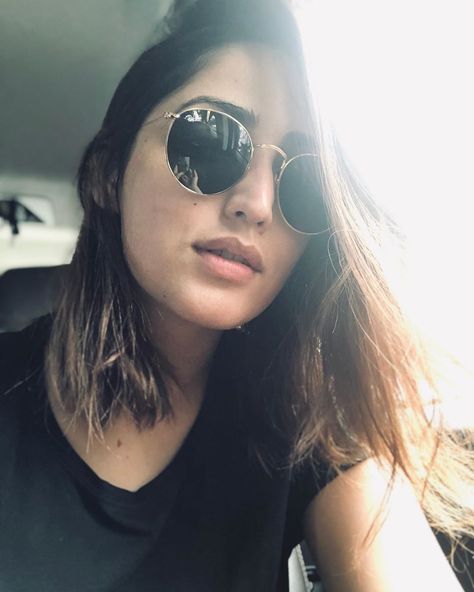 Bollywood Stars, Bollywood Actress In Sunglasses, Alia Bhatt Cute, Punjabi Actress, Yami Gautam, Relationship Facts, Young Actresses, She Movie, South Asia