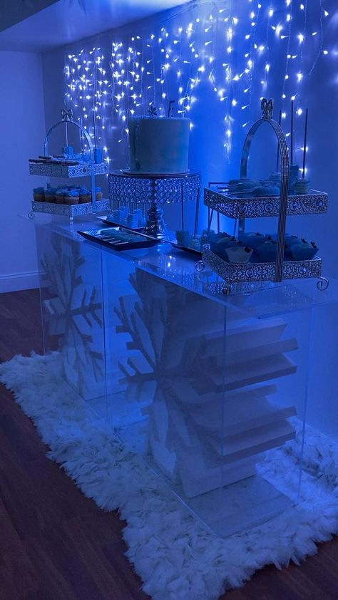 Snowflake table [Video] | Wonderland wedding theme, Winter wonderland wedding theme, Winter wonderland wedding decorations Wedding Theme Winter, Winter Wonderland Quince, Wedding Decor Aesthetic, Quinceanera Winter Wonderland, Winter Wonderland Wedding Decorations, Wonderland Wedding Decorations, Sweet 16 Winter Wonderland, Sweet 16 Winter, Winter Wonderland Wedding Theme