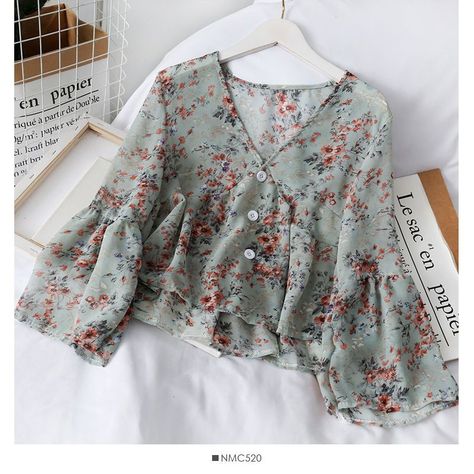 [AffiliateLink] 48 Floral Blouse Outfit Summer Advice To Copy 2022 #floralblouseoutfitsummer Blus Sifon, Floral Print Chiffon Blouse, Long Sleeve Chiffon Shirt, Printed Chiffon Blouse, Moda Floral, Chiffon Shirt Blouse, Floral Chiffon Blouse, Chiffon Blouses, Ladies Tops Blouses