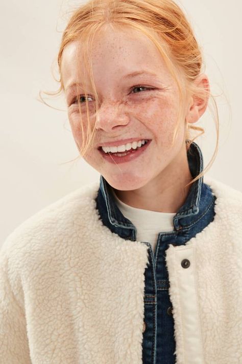 Gap Kids Campaign, Working In Fashion, Studio Editorial, Actors Headshots, Toddler Modeling, Children Style, Kids Picnic, Kids Studio, Test Shoot