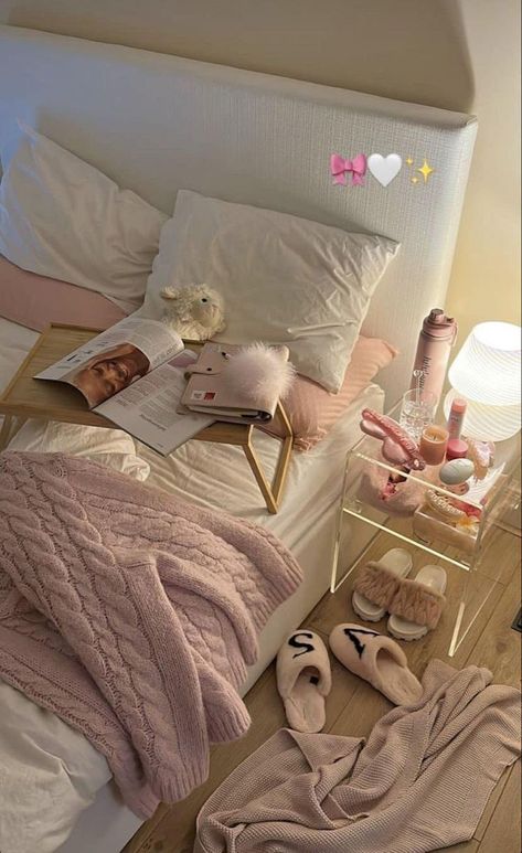 [SponsoredPost] 14 Great Aesthetic Room Decor For Women Tips You Don't Want To Miss 2022 #aestheticroomdecorforwomen Girly Bedroom Ideas For Women, Room Decor For Women, Great Aesthetic, Women Tips, Ladies Room, Girly Bedroom, Girly Room, Woman Bedroom, Pretty Room