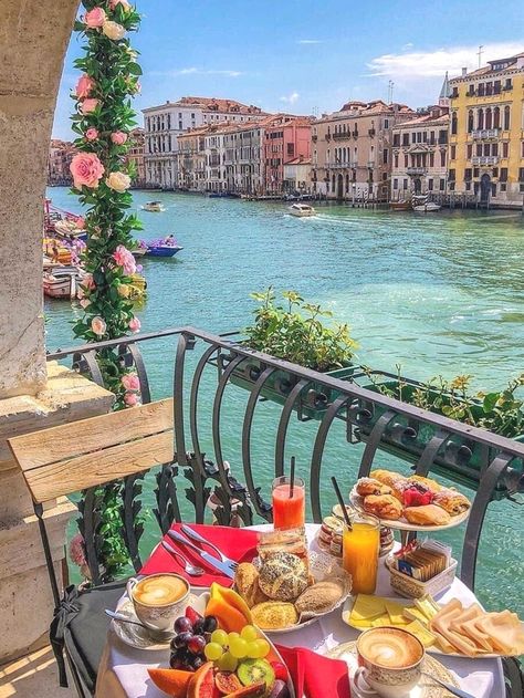 Breakfast in Venice, Italy #explore #happy #freedom #photography Republic Of Venice, Special Breakfast, Italy Summer, Italy Aesthetic, Destination Voyage, Italian Summer, Ljubljana, Wedding Destination, European Summer