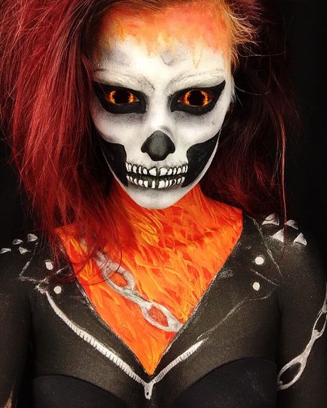 Ghost rider cosplay Ghost Rider Makeup, Ghost Rider Costume, Skeleton Face Paint, Skeleton Face, Fantasy Fest, Holloween Costume, Amazing Halloween Makeup, Halloween Makeup Scary, Makeup Game