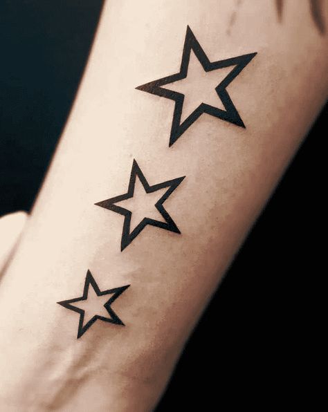 Star Tattoo Design Images (Star Ink Design Ideas) Tato Star, Tattoo Ideas Star, Star Tattoo Ideas, Star Tattoos For Men, Left Arm Tattoos, Back Of Arm Tattoo, Fruit Art Print, Star Tattoo Designs, Butterfly Wallpaper Backgrounds