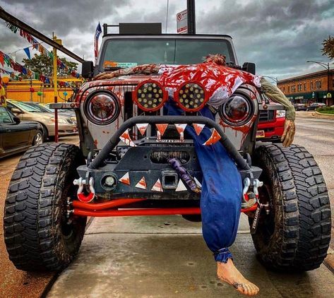 Halloween Decorated Jeep Wrangler, Jeeps Decorated For Halloween, Jeep Decorations For Halloween, Decorate Jeep For Halloween, Truck Halloween Decorations, Trunk Or Treat Ideas For Jeep, Halloween Car Ideas, Jeep Truck Or Treat, Jeep Halloween Ideas