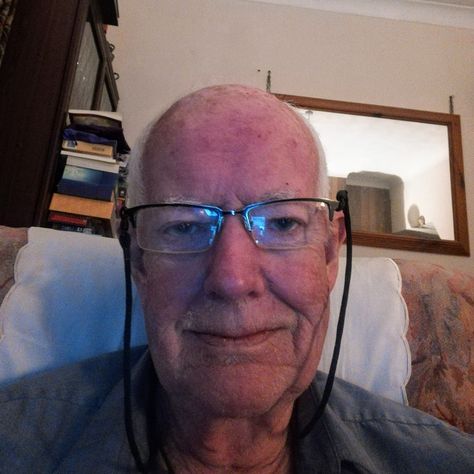 Old Guy Aesthetic, Funny Old Men Pictures, Old Guy Meme, Old Man Selfie, Hobo Aesthetic, Old Man Meme, Old People Funny, Funny Old Man, Old Man Funny