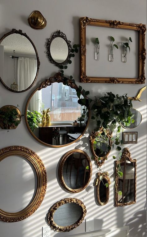 Cottagecore Hallway Aesthetic, Refined Home Decor, Hanging Small Pictures Ideas, Thrifted Gothic Decor, Dark Academia Style Home, Bold Moody Interior Design, Green Academia Home Decor, Large Room Decor, How To Decorate Under A Window
