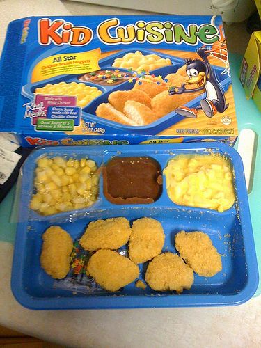 Nothing pissed me off more than having pudding spill into my Mac & cheese. 2000s Nostalgia Aesthetic Food, Nostalgic Childhood Foods, Nostalgia 2000s Food, 2010s Toys Nostalgia, Nostalgic Food 2000s, Early 2000s Nostalgia Food, Nastolgia 2000s Childhood Memories, 2000s Food Nostalgia, Nostalgia 90s Aesthetic
