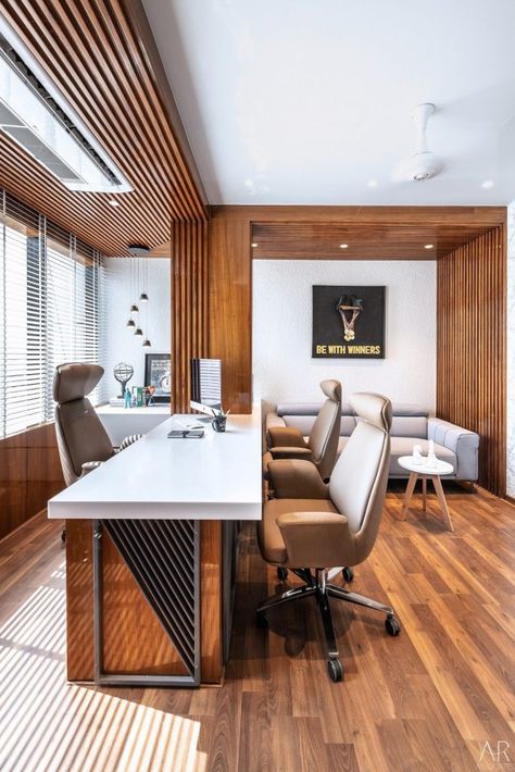 Md Cabin Design Office, Md Cabin Interior Office Modern, Office Workstations Design Interiors, Cabin Design Interior, Manager Office Design, Work Table Design, Table Design Office, Office Table Design Modern, Contemporary Workspace