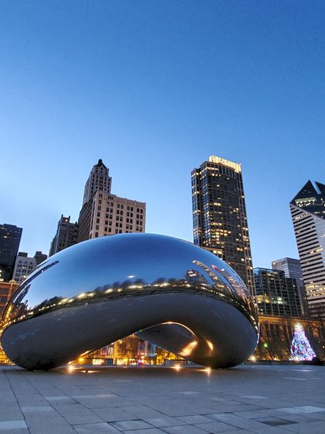 Chicago, What To Do In Chicago, Things To Do In Chicago, Holiday Events, At Night, The Top, Things To Do, Sculpture