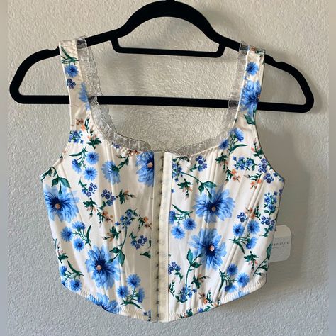 Floral Altar’d State Corset Top Plastic Boning New With Tags! Fits A Little Small Just Trying To Get Rid Of A Bunch Of Clothes So Please Make Me An Offer! I Will Probably Accept It!! Tank Tops, Floral, Thrift Ideas, Altard State, Altar'd State, Corset Top, Tags, Women Shopping, White