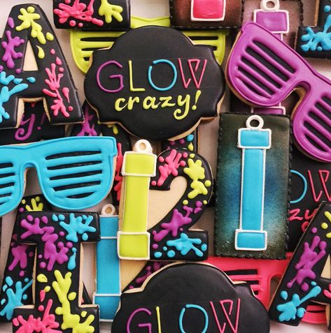 Neon Glow Party Cookies, Glow In The Dark Skate Party Ideas, Glow In The Dark Skate Party, Neon Birthday Cookies, Glow In The Dark Roller Skate Party, Neon Party Cookies, Glow In The Dark Cookies, Glow Party Cookies, Glow Cookies