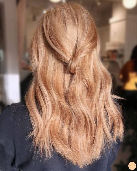 Strawberry Blonde Hairstyles, Copper Blonde Hair, Blonde Hair Dye, Light Strawberry Blonde, Strawberry Blonde Highlights, Strawberry Blonde Hair Color, Strawberry Hair, Ombre Hair Blonde, Ginger Hair Color