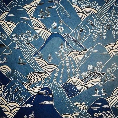 Photo Reposting @justina_creative: Feeling the blues 1 #mountains #japenese print #justina_creative buff.ly/2T5trBs Kimono Pattern Design, Textil Design, Kimono Pattern, Art Japonais, Japanese Textiles, Japanese Patterns, Japanese Paper, Japanese Prints, Japanese Fabric