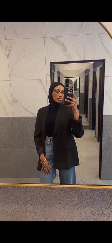 Blazer And Hijab Outfit, Hijabi Black Blazer Outfit, Hijab Corporate Work Outfits, Corporate Hijab Work Outfits, Black Blazer Hijab Outfit, Professional Hijab Outfits, Hijabi Corporate Outfit, Hijab With Blazer, Black Blazer Outfit Hijab