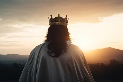 Photo a man in a crown stands in front o... | Premium Photo #Freepik #photo #king-queen #king #emperor #christ The Lord Is With Me, Melchizedek Priesthood, Jesus Crown, Jesus Son Of God, Worship Quotes, Crown Images, Christian Stories, Christian Backgrounds, Bible Images
